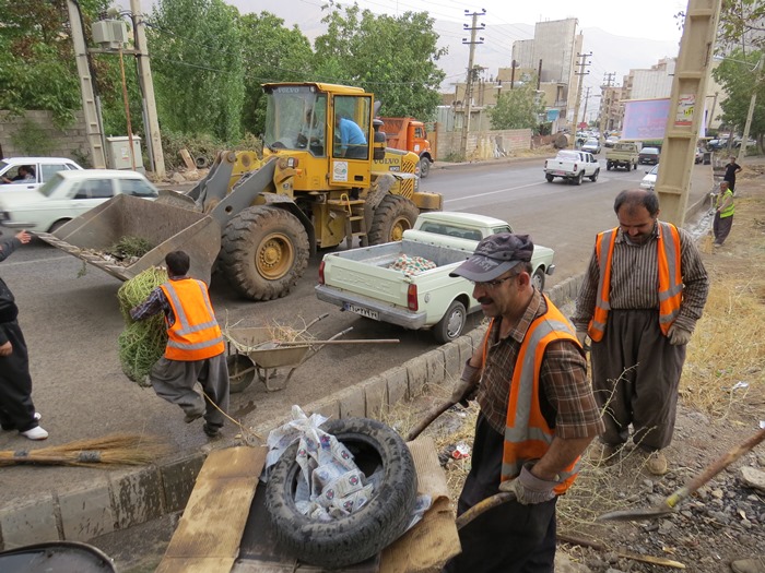 آغاز طرح ضربتی نظافت محلات شهر توسط شهرداری پاوه
